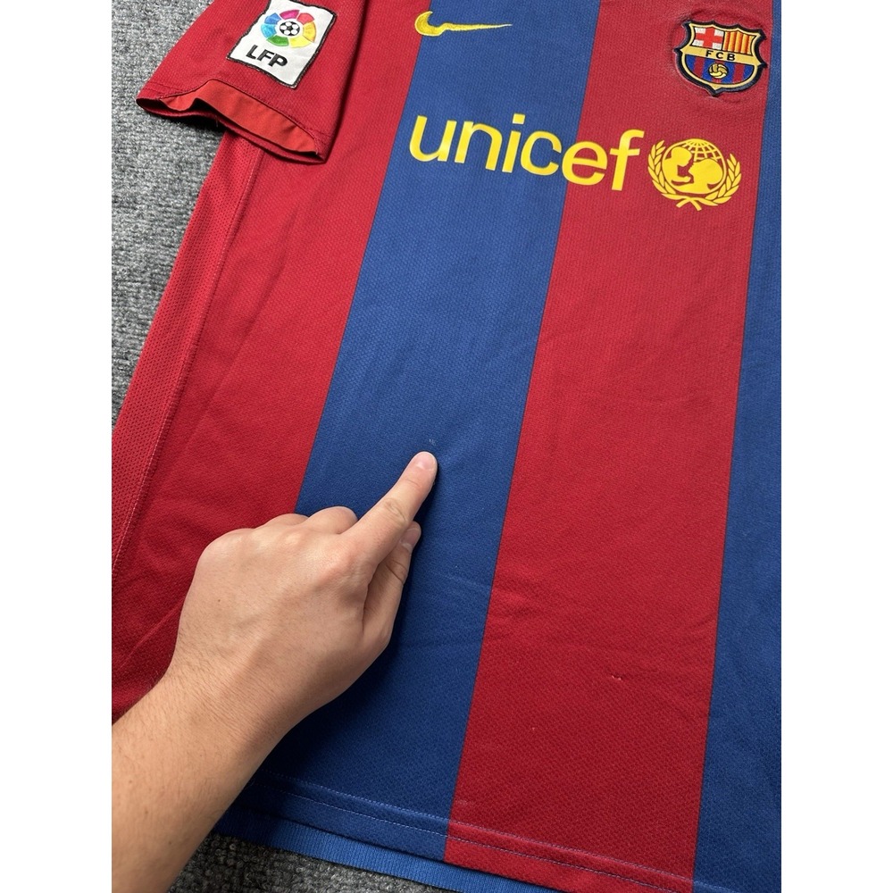Boys Soccer Nike Barcelona Ronaldinho Home Jersey Blue Red, Size XL (18–20) - Picture 10 of 11